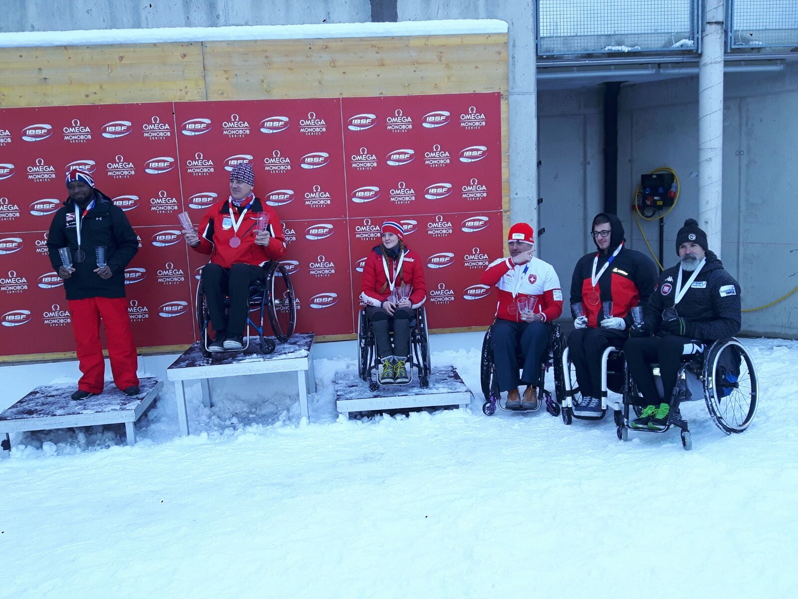 7a6409a35f8223f856dc99651cb33cb1