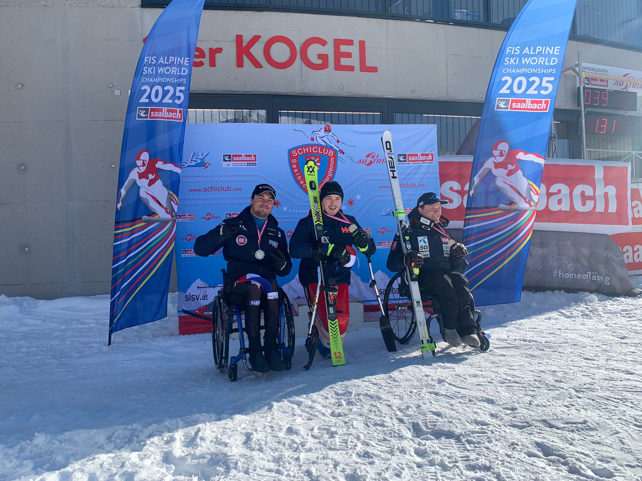 2023 02 10 il secondo posto di Rene De Silvestro nel primo Super G di Saalbach