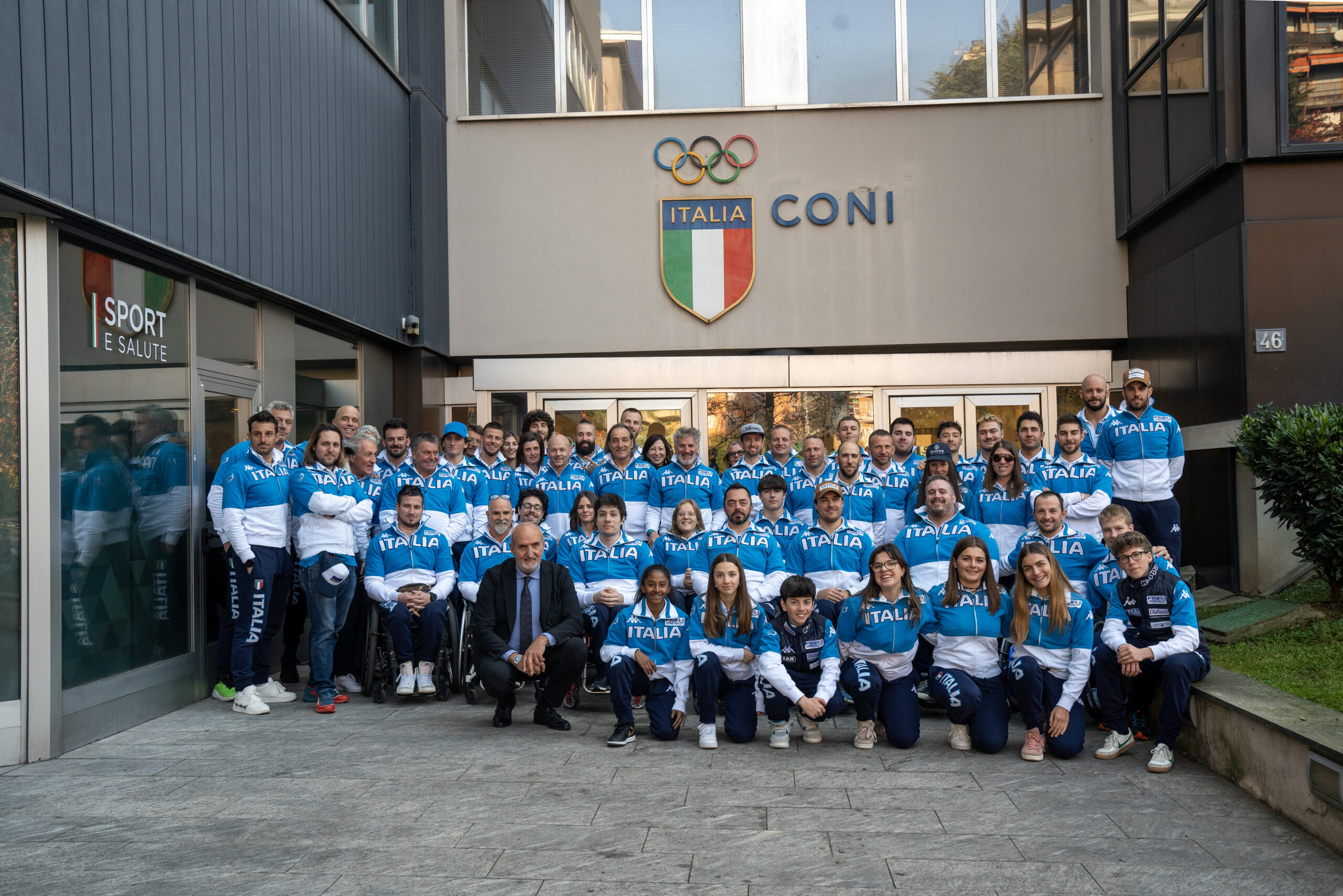 FISIP gruppo esterna web SMALL scaled 1